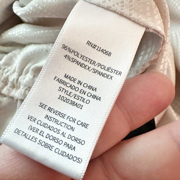 Love, Whit by Whitney Port Ivory Jacquard One‎ Shoulder Jumpsuit women’s size 14 - Picture 10 of 15